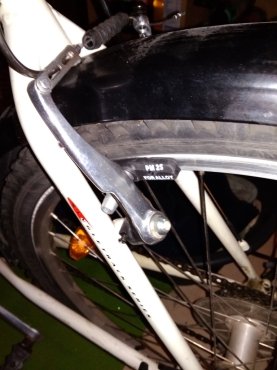 Neue Bremsklötze hinten... Neue Bremsklötze hinten...